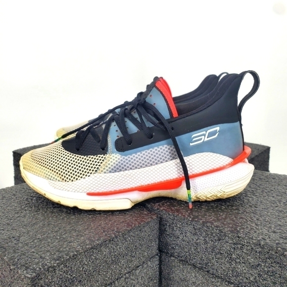 Under Armour Shoes 7 Youth 8.5 Women Hovr Curry 7 UNDRTD 3022113-100  Sneakers - Picture 1 of 11